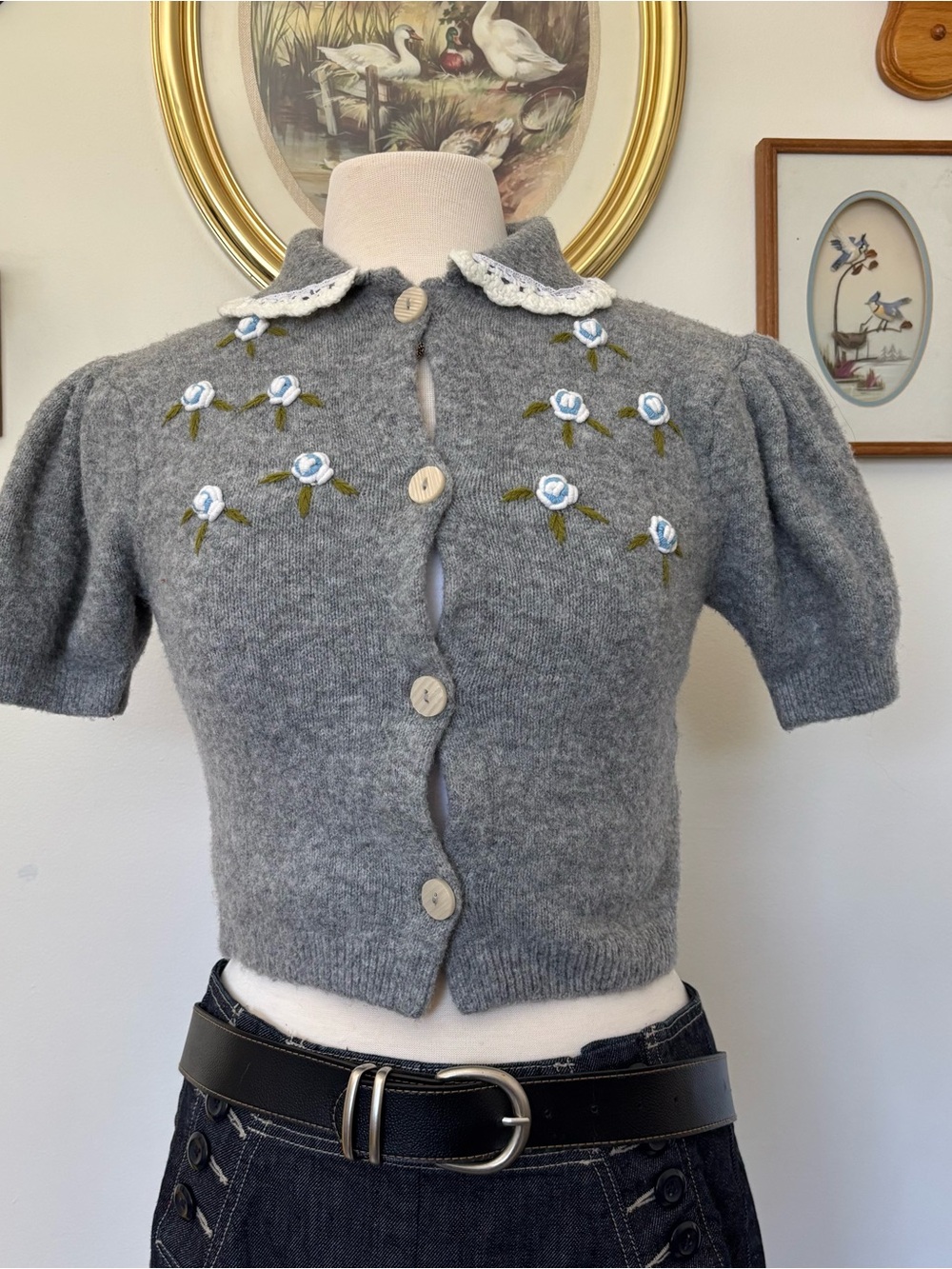 Kimchi Blue Gray Short-Sleeve Embroidered Button Cardigan - Picture 2 of 3